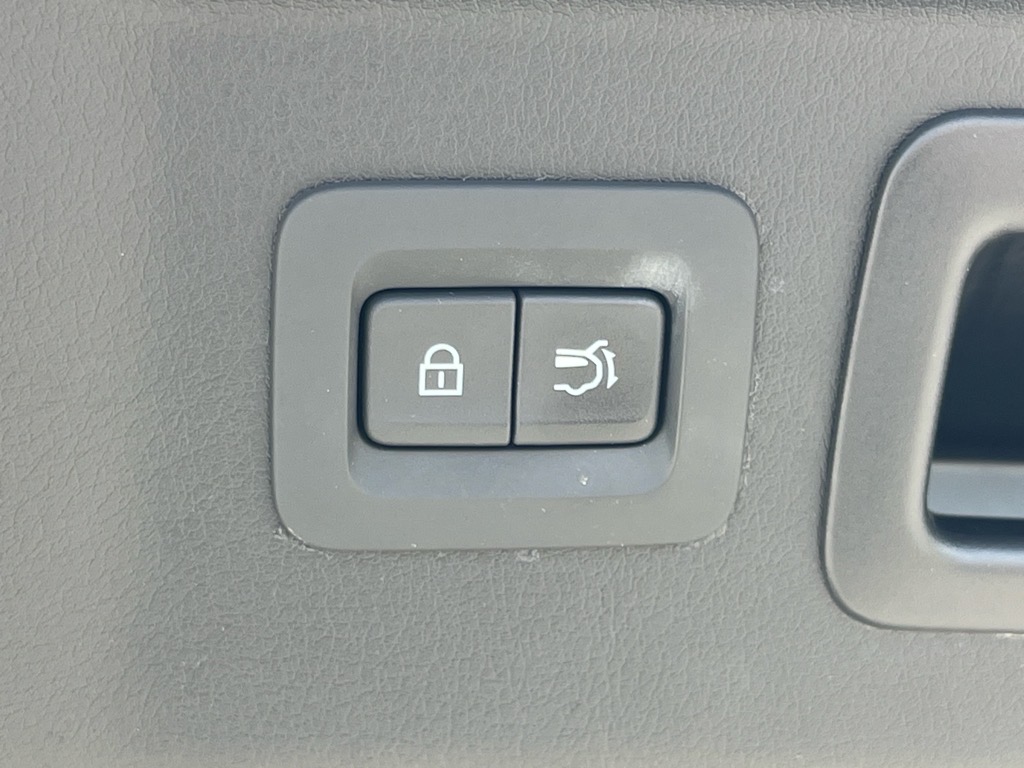 MazdaCX-90 Plug-in Hybrid11