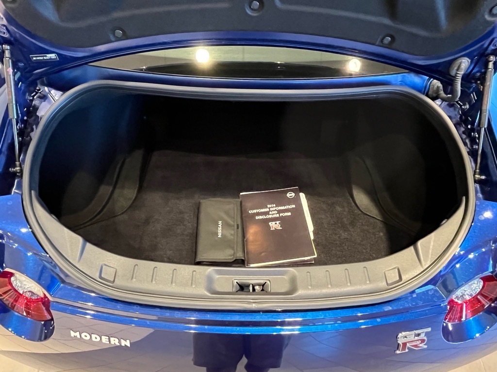 NissanGT-R11