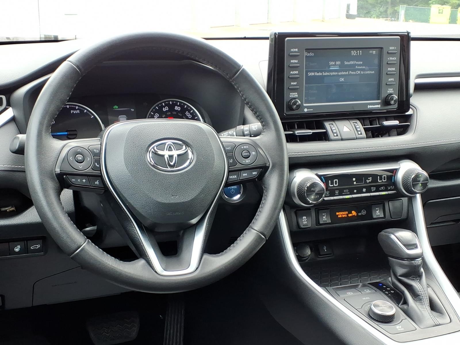 ToyotaRAV4 Hybrid12