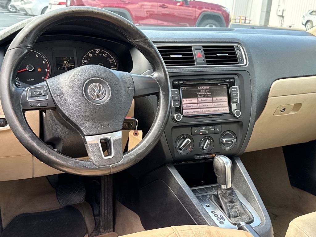 VolkswagenJetta12