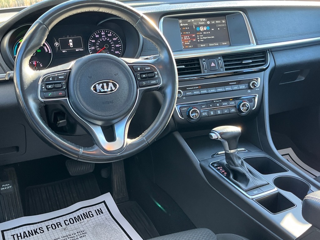 KiaOptima Hybrid12