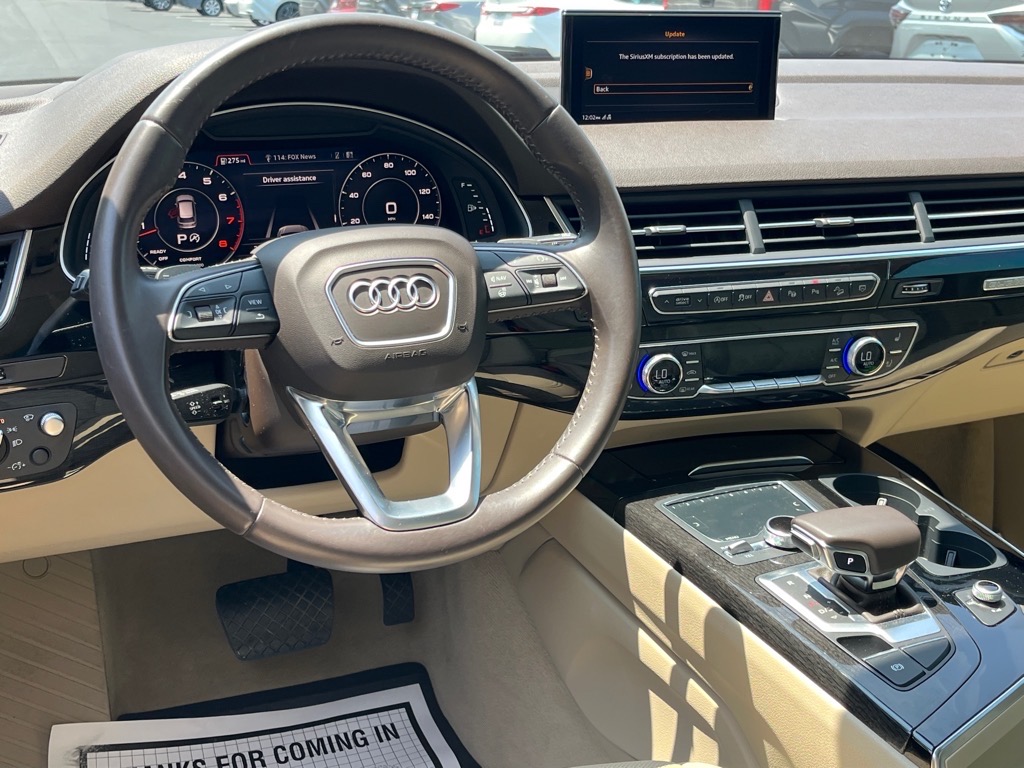 AudiQ712