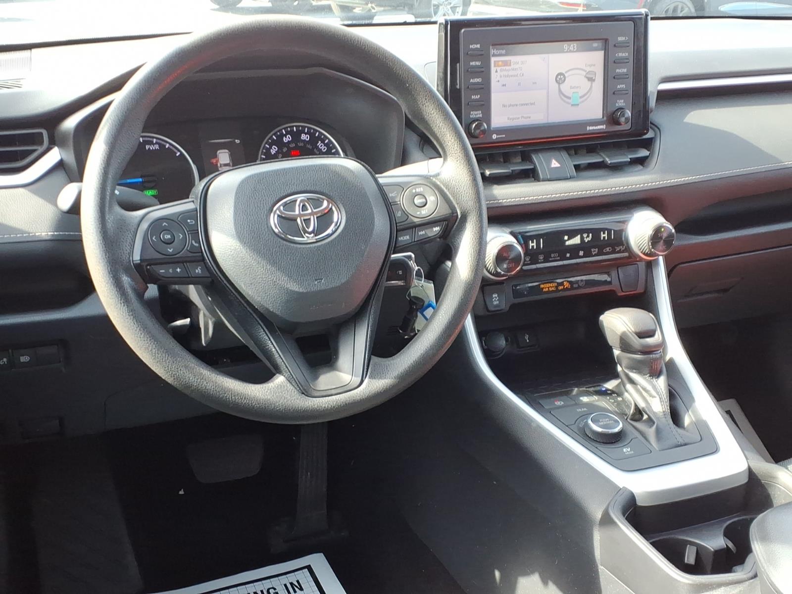 ToyotaRAV4 Hybrid13