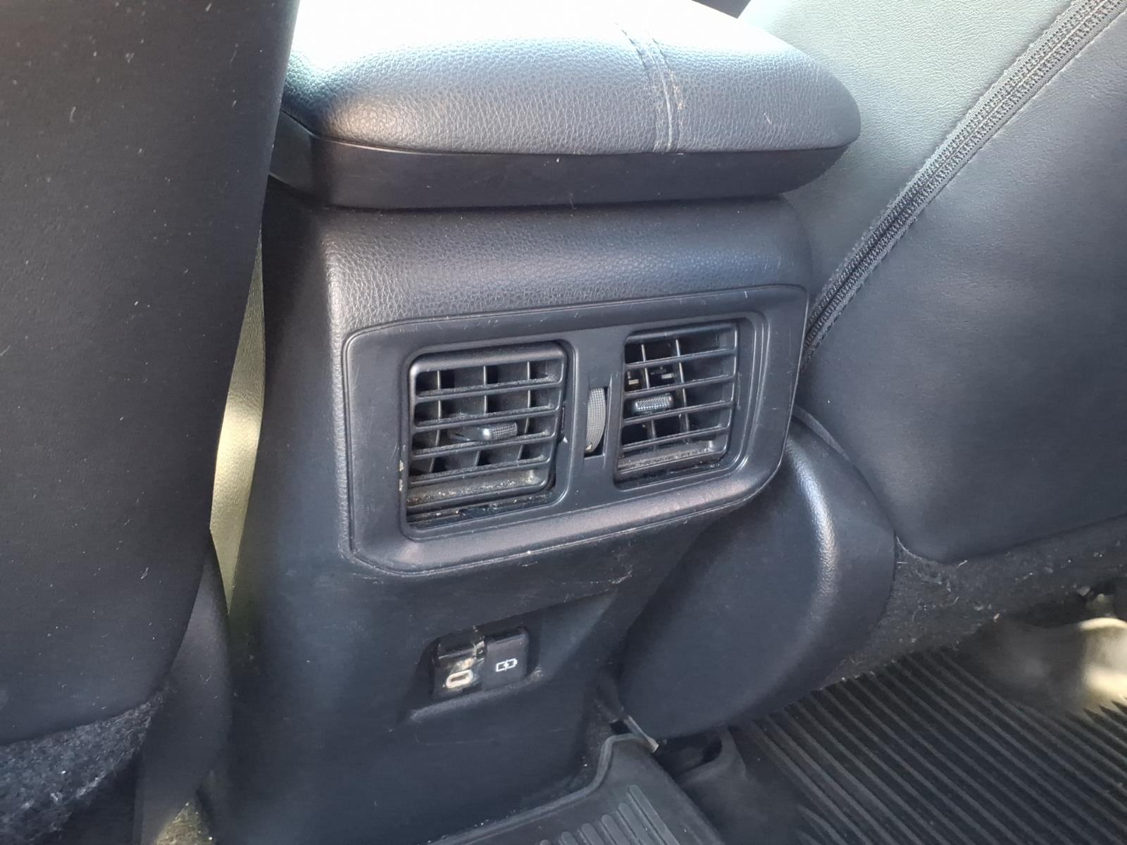 ToyotaRAV4 Hybrid13
