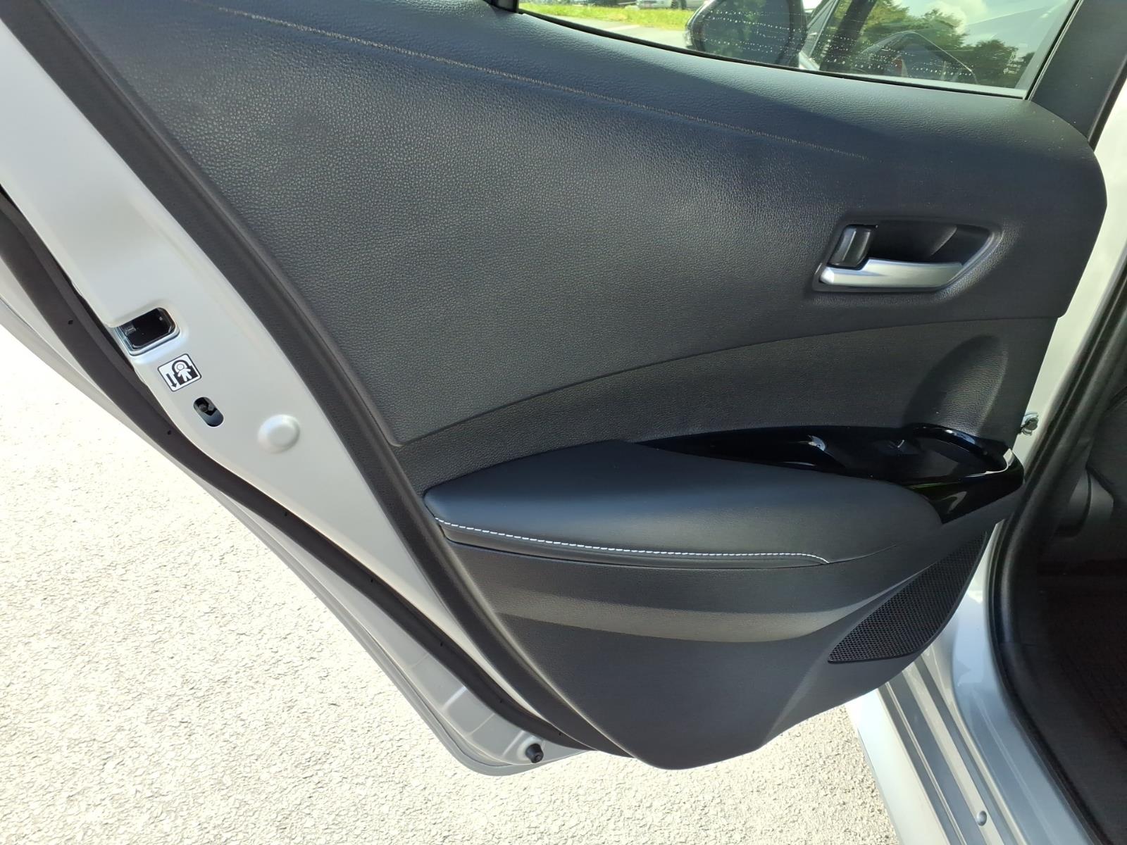 ToyotaCorolla Hatchback13