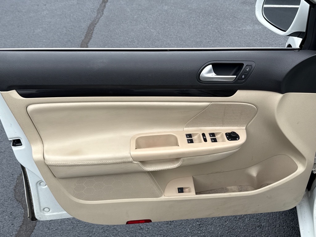 VolkswagenJetta13