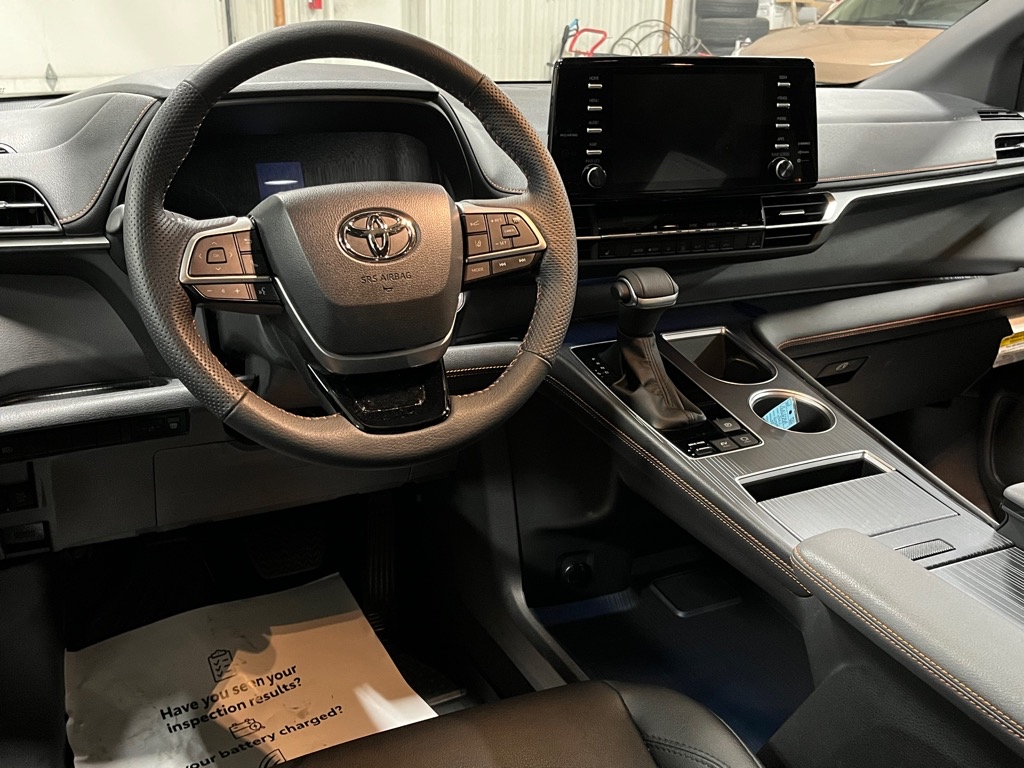 ToyotaSienna13