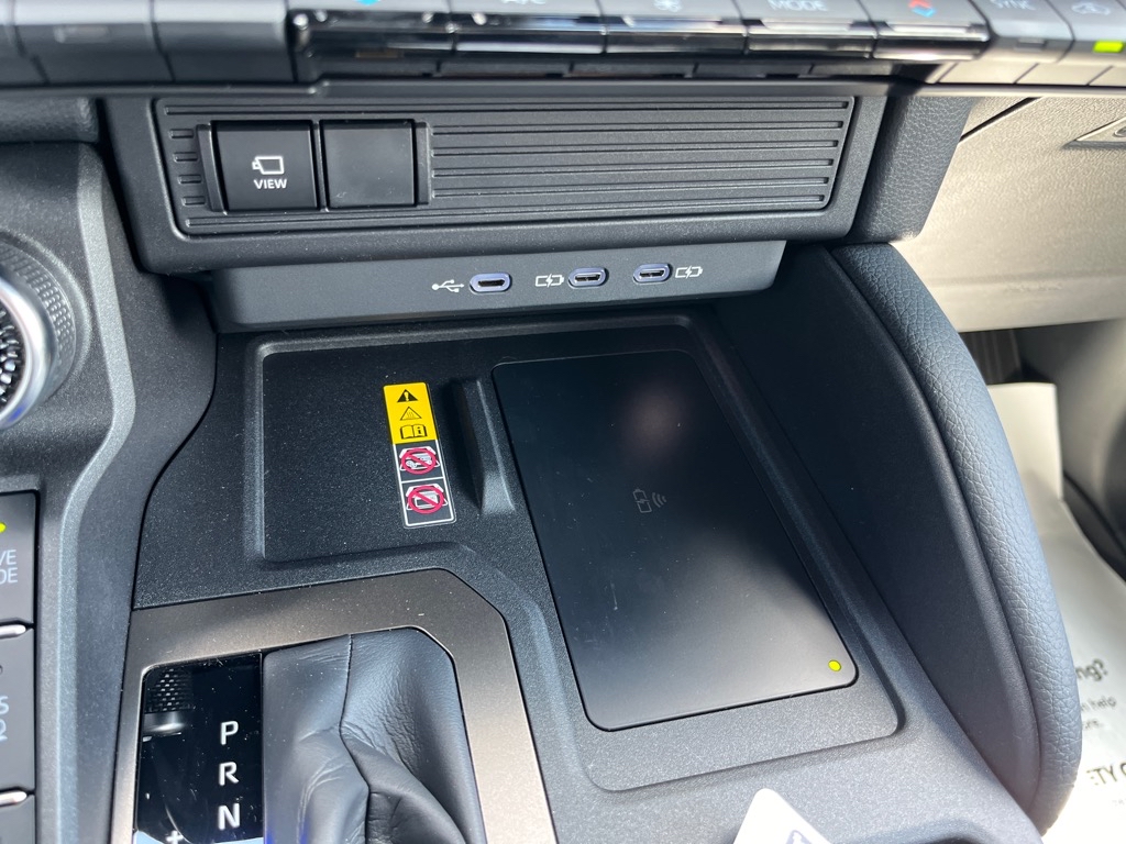 ToyotaLand Cruiser13