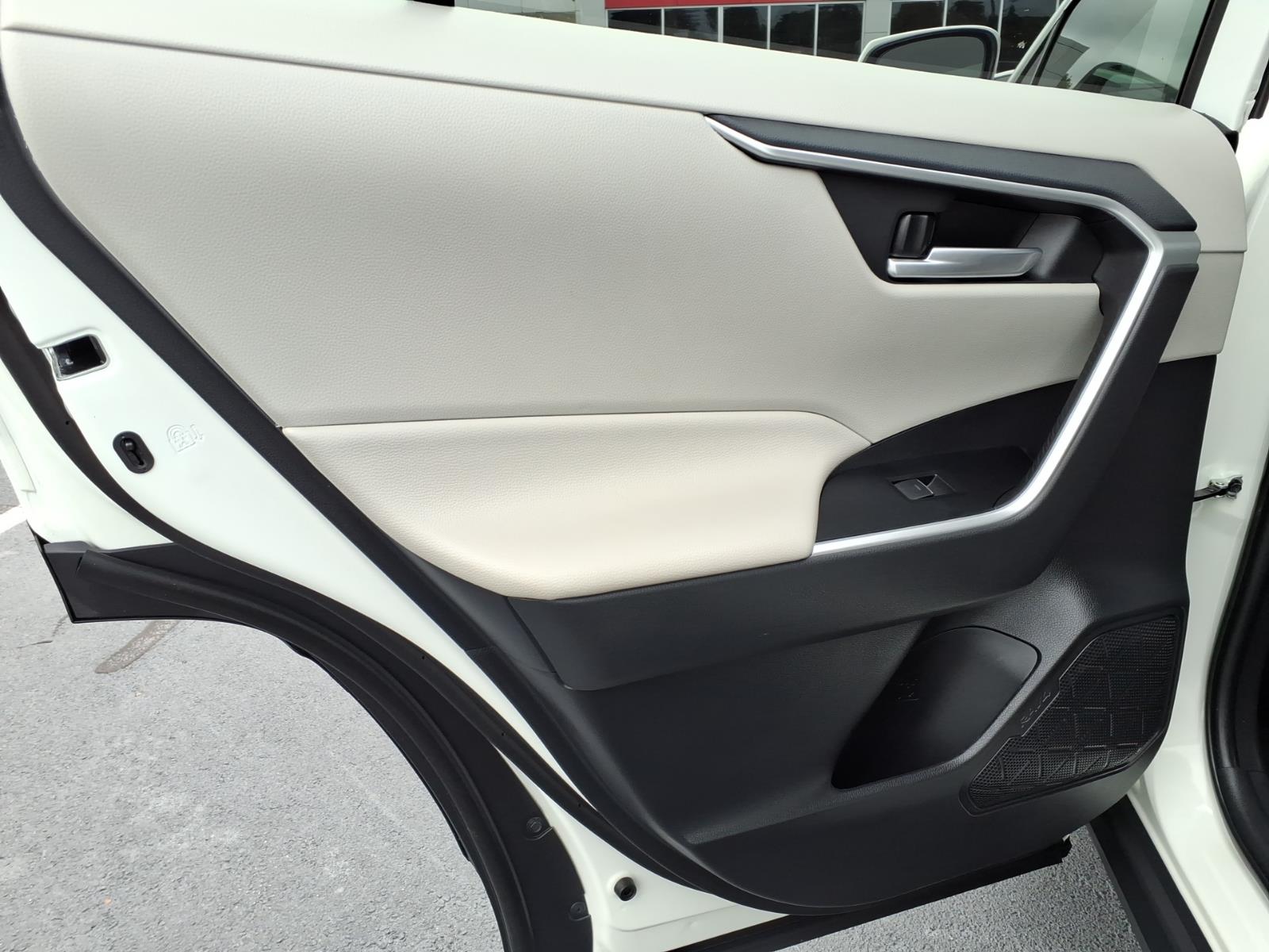 ToyotaRAV414