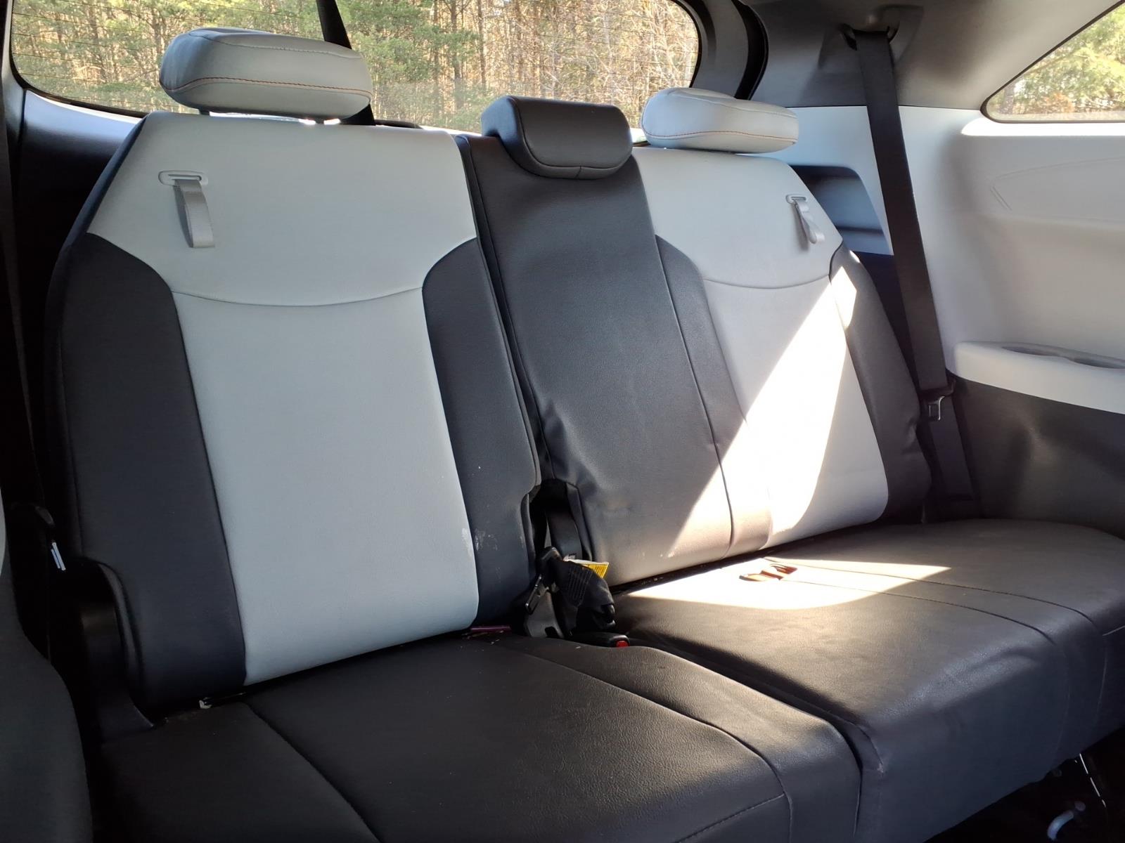 ToyotaSienna14