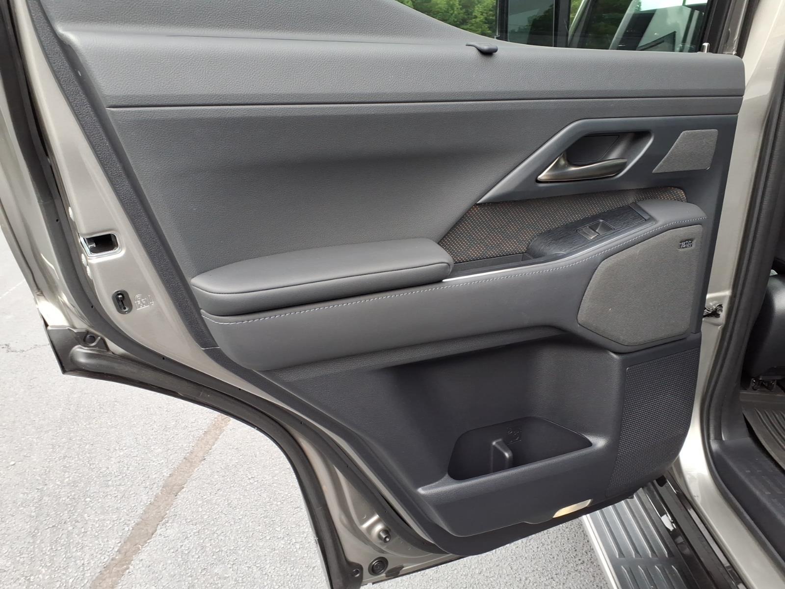 LexusGX 55014