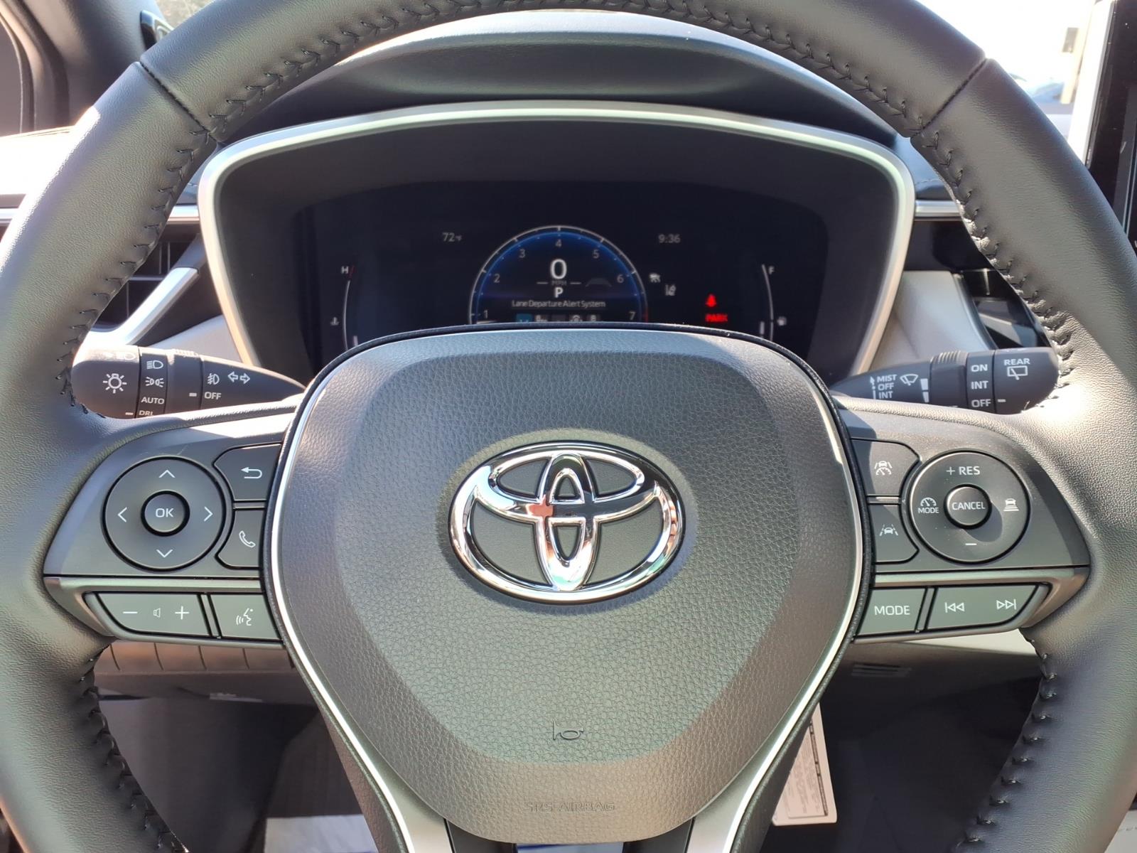 ToyotaCorolla Hatchback14