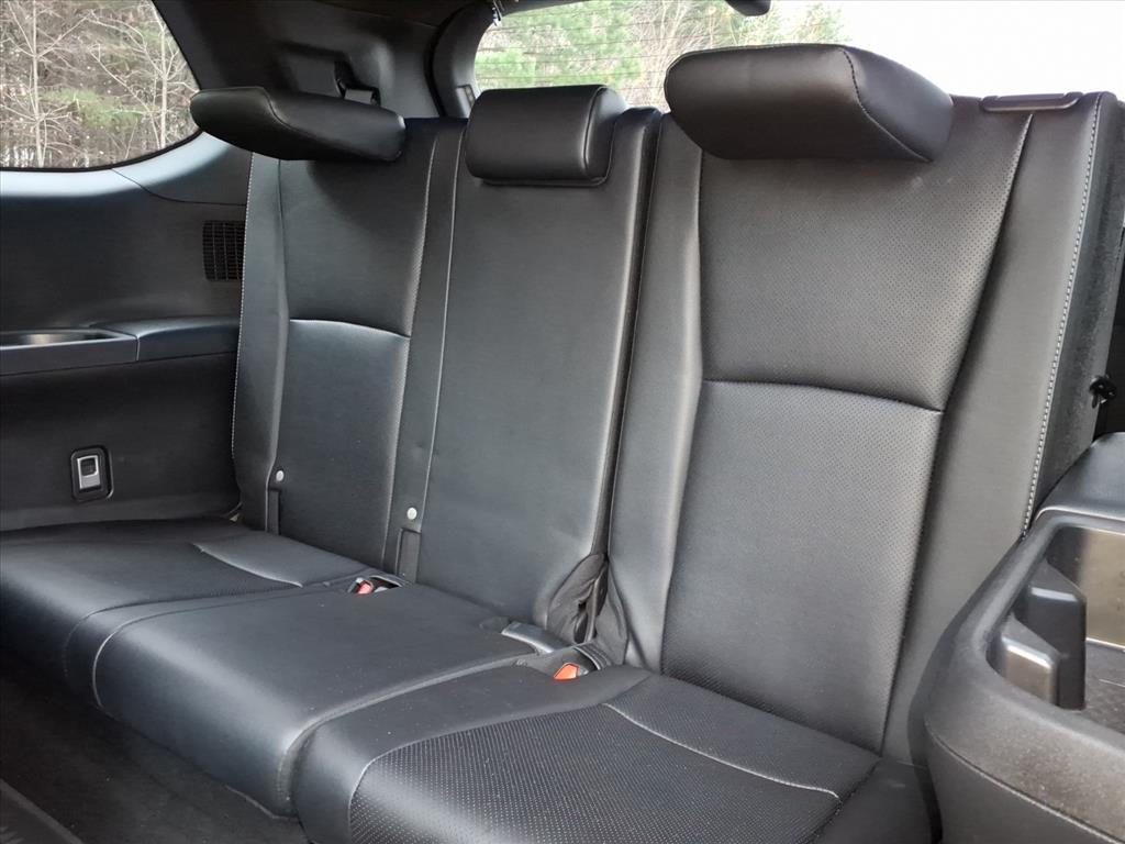 ToyotaGrand Highlander Hybrid14