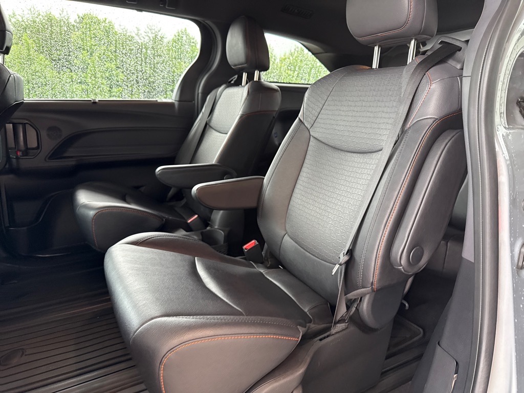 ToyotaSienna14