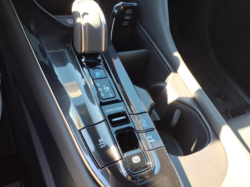 ToyotaCrown Signia14