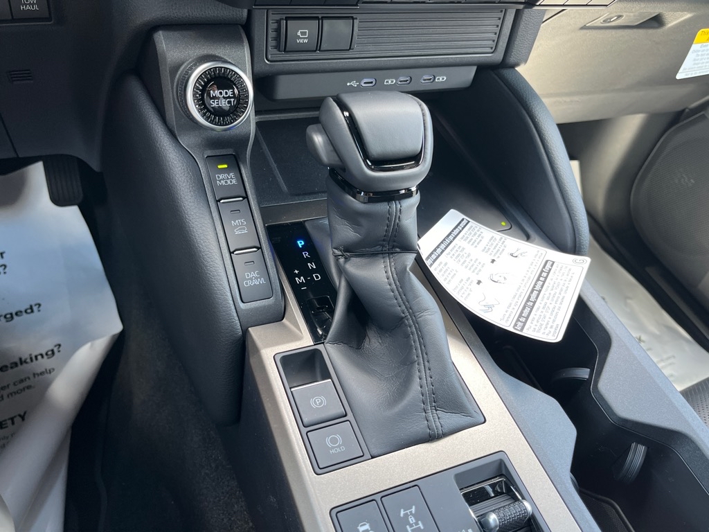 ToyotaLand Cruiser14