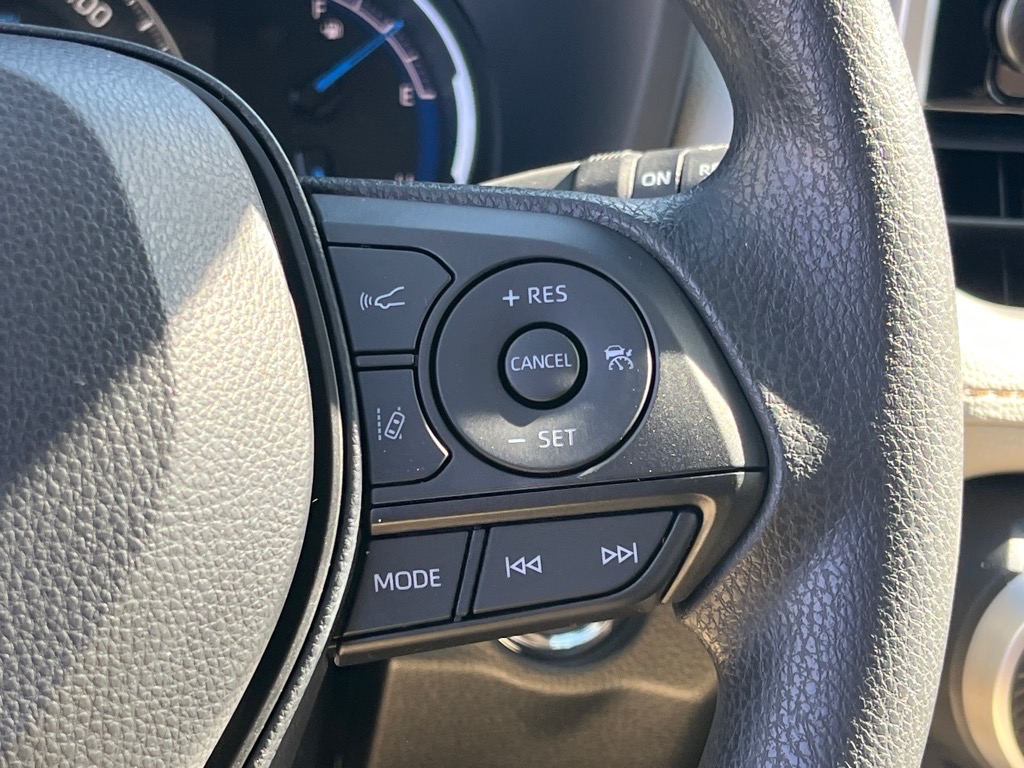 ToyotaRAV4 Hybrid14