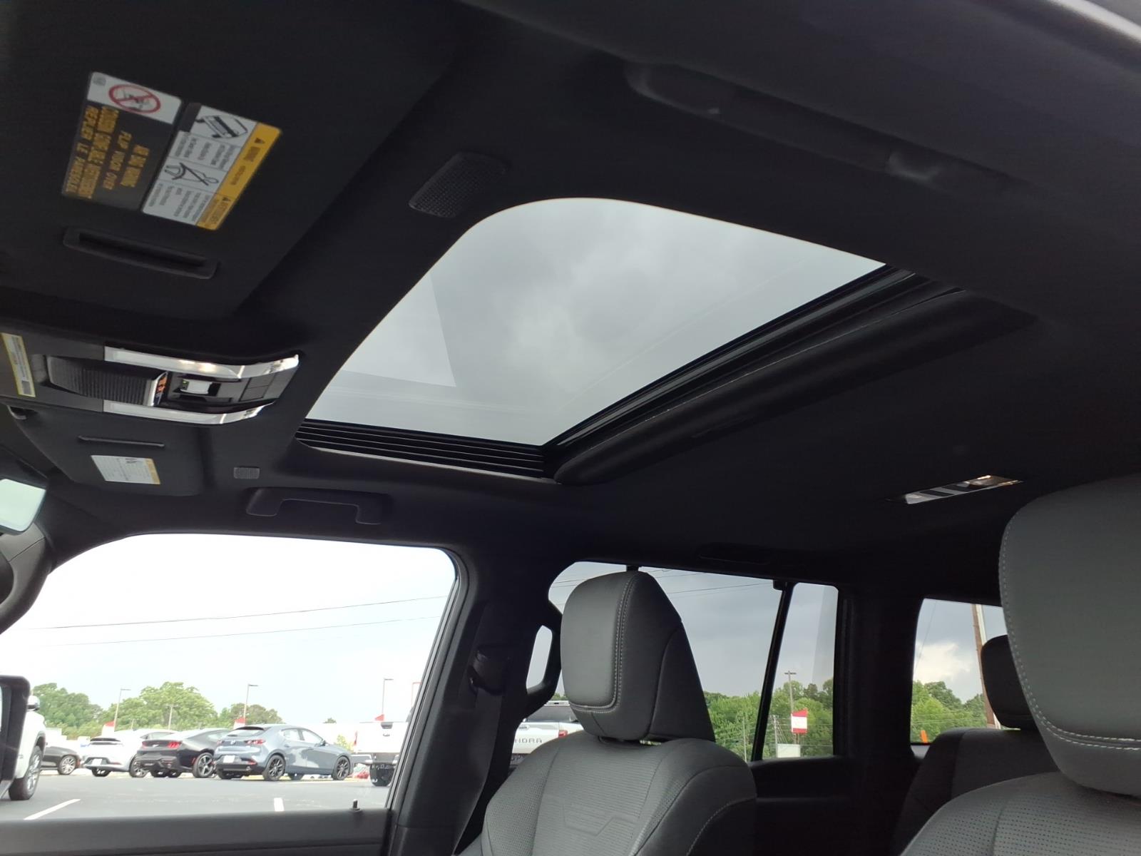 LexusGX 55015
