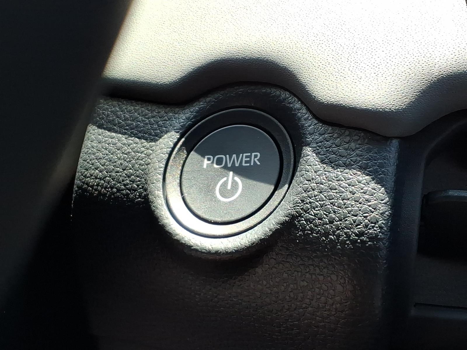 ToyotaRAV4 Plug-in Hybrid15
