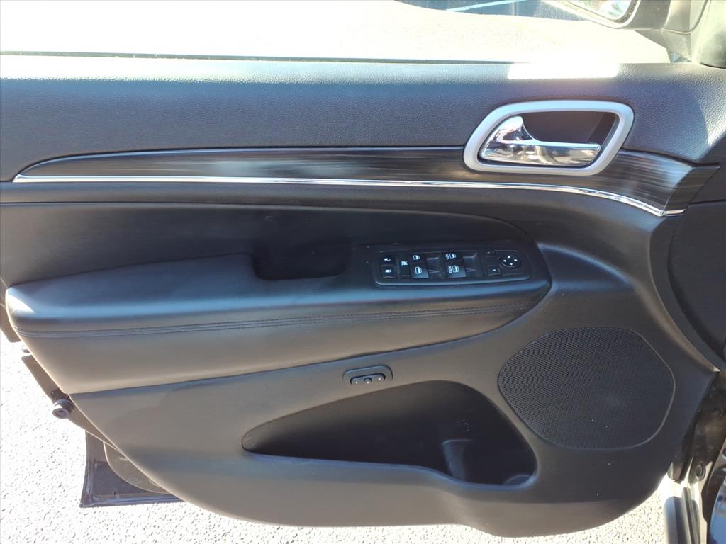 JeepGrand Cherokee15