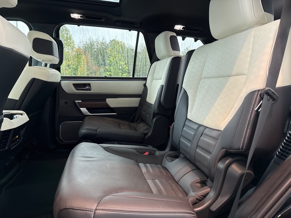 ToyotaSequoia15
