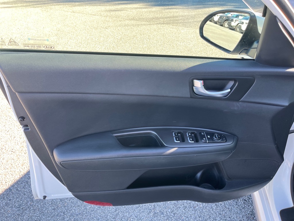 KiaOptima Hybrid15