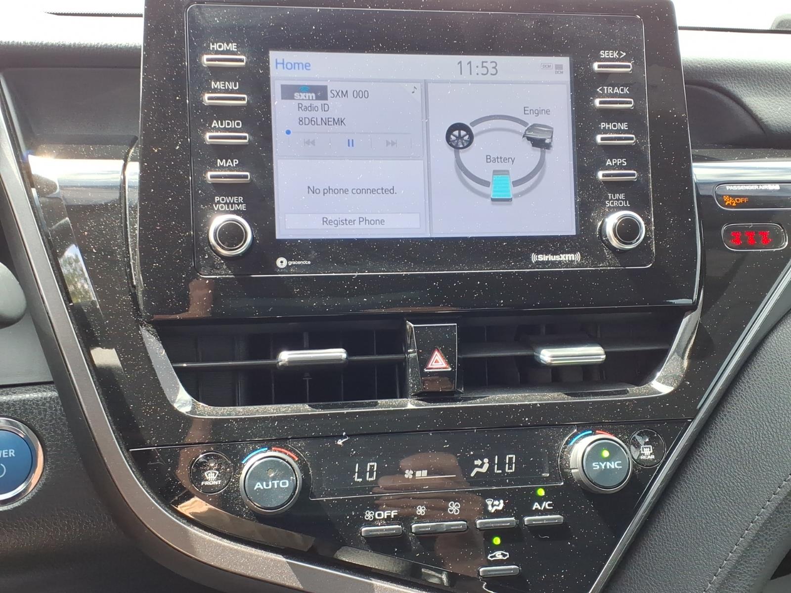 ToyotaCamry Hybrid16