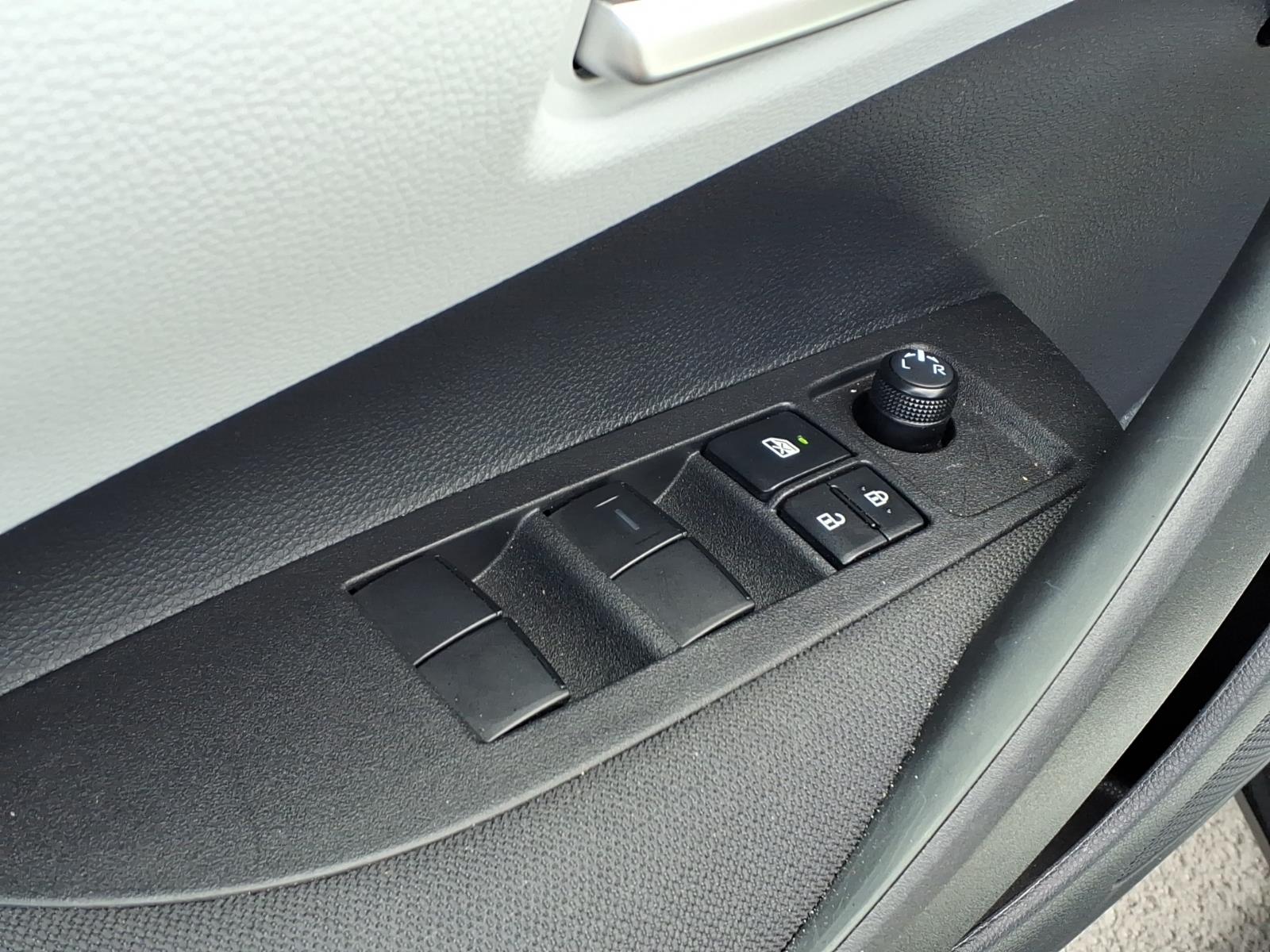 ToyotaRAV4 Hybrid16