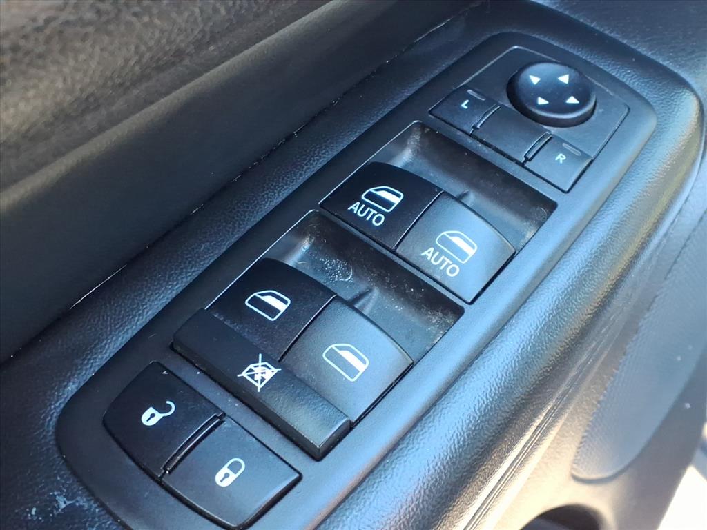 JeepGrand Cherokee16