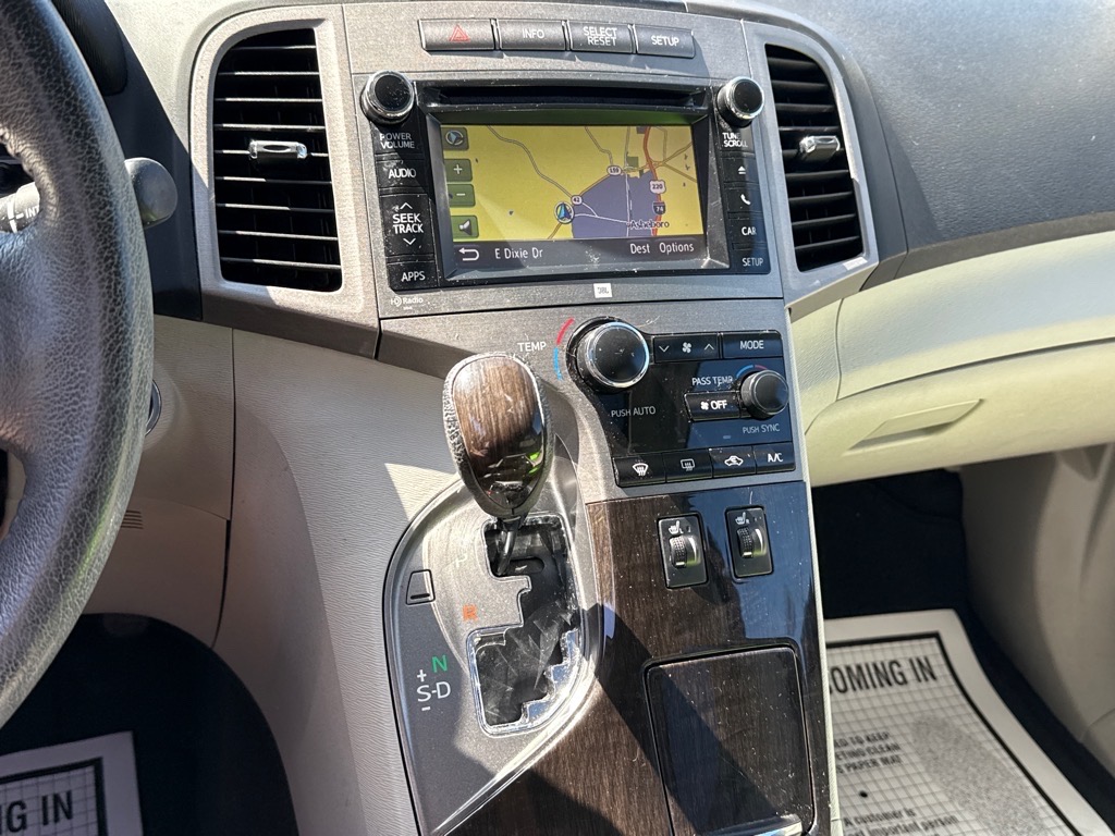 ToyotaVenza16