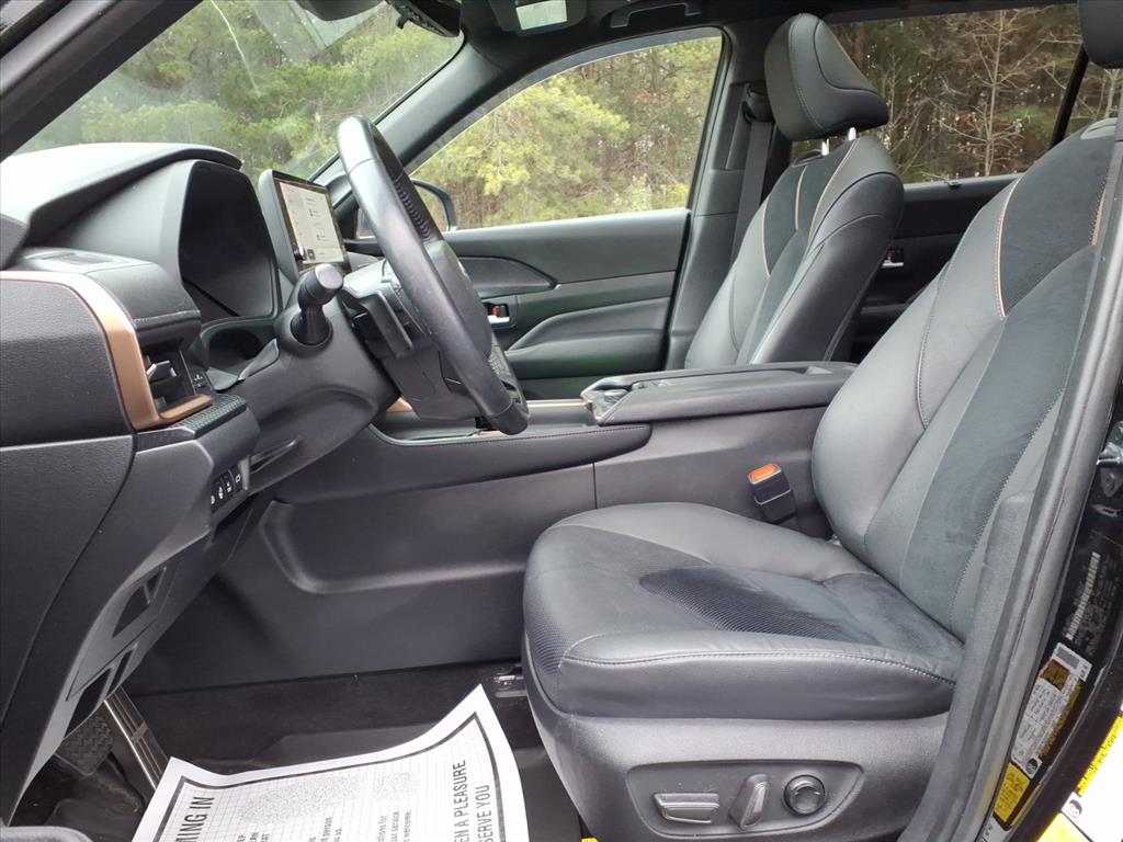 ToyotaGrand Highlander Hybrid16