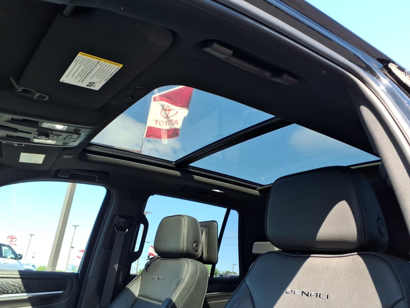 GMCYukon17