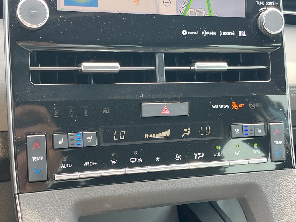 ToyotaAvalon17