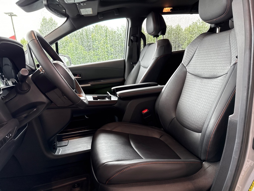 ToyotaSienna17