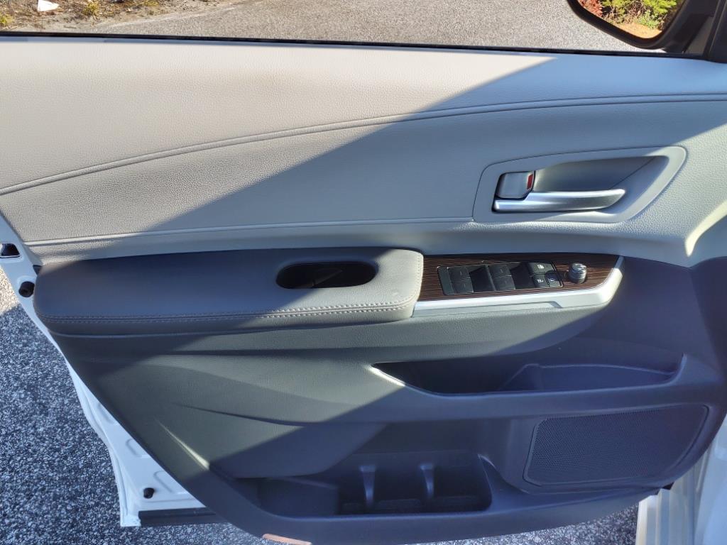 ToyotaSienna17