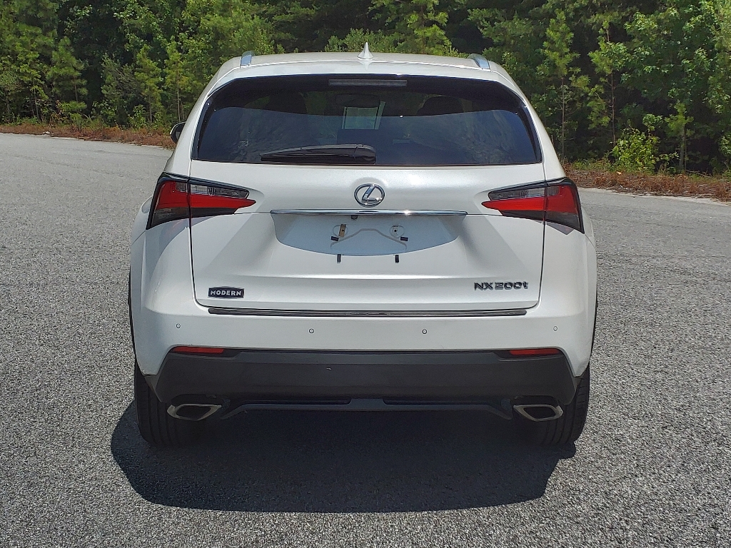 LexusNX 200t17