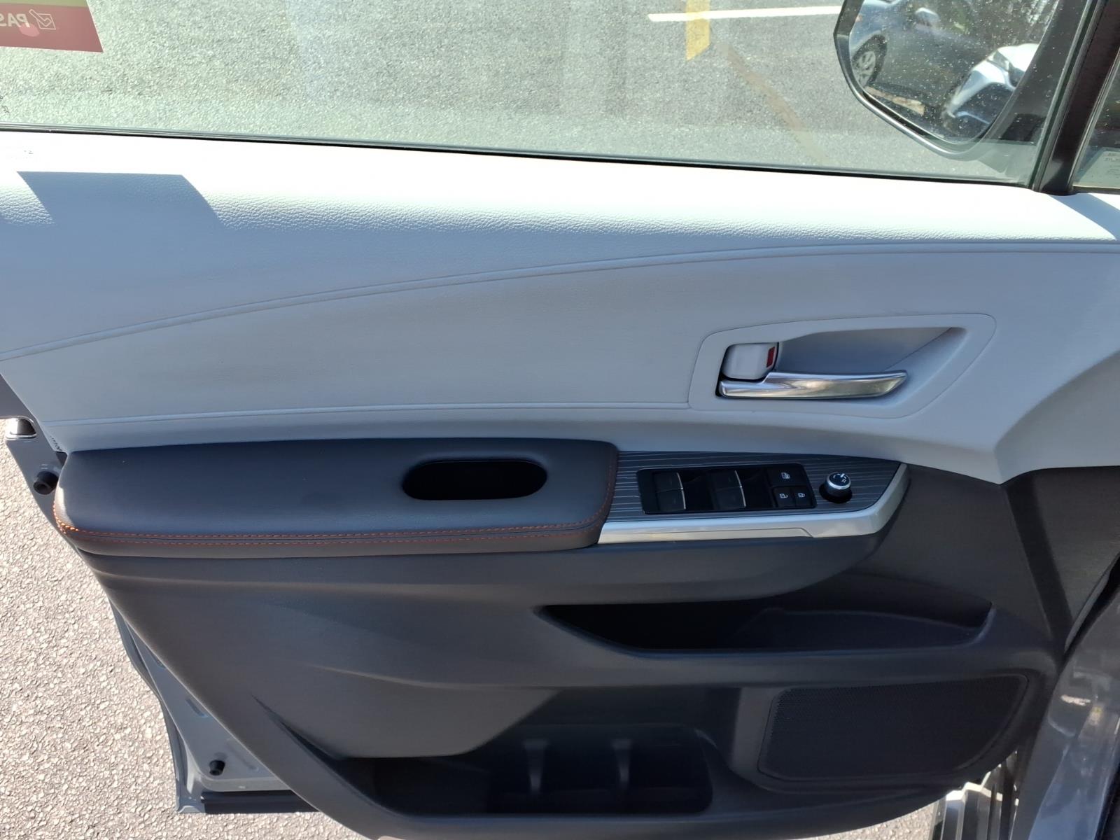 ToyotaSienna18