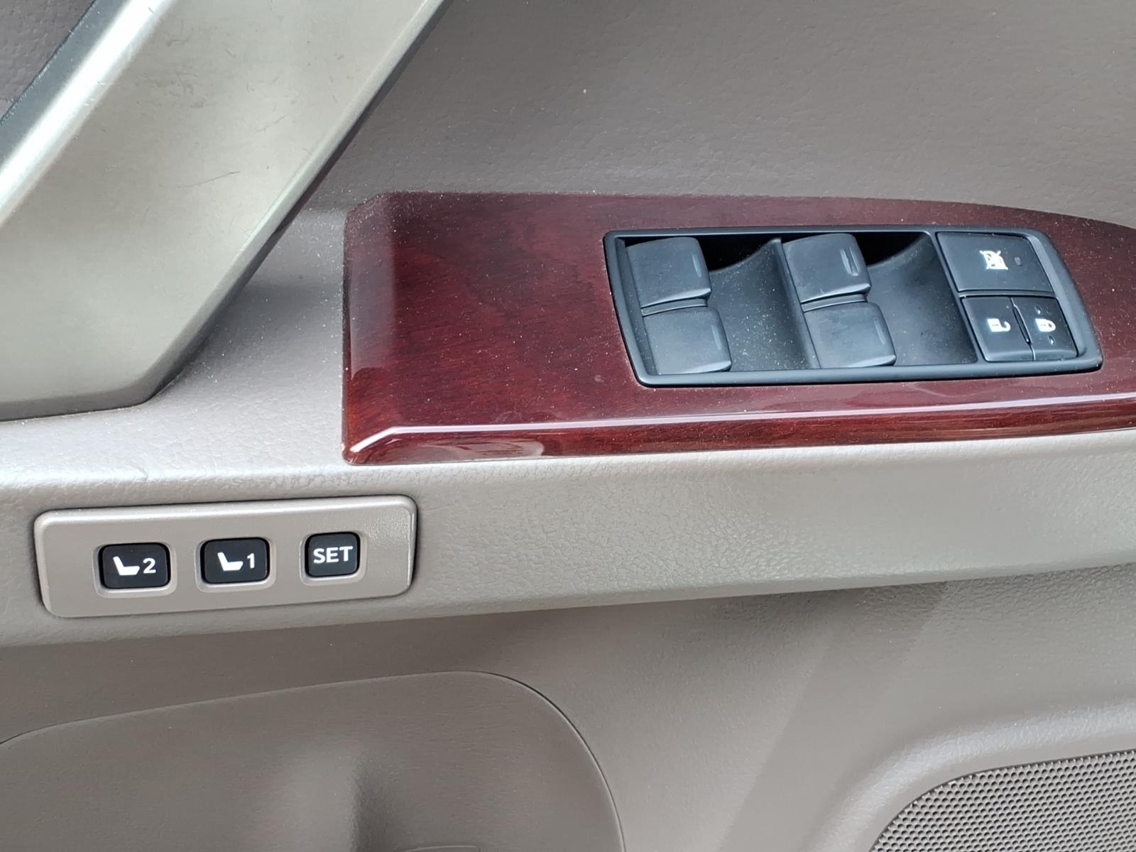 LexusGX 46018