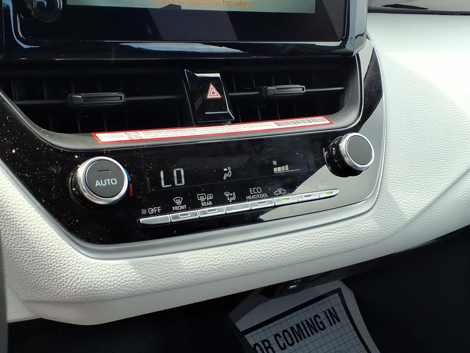 ToyotaRAV4 Hybrid18