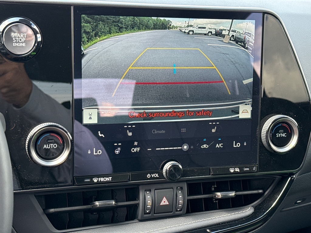 LexusNX 25018