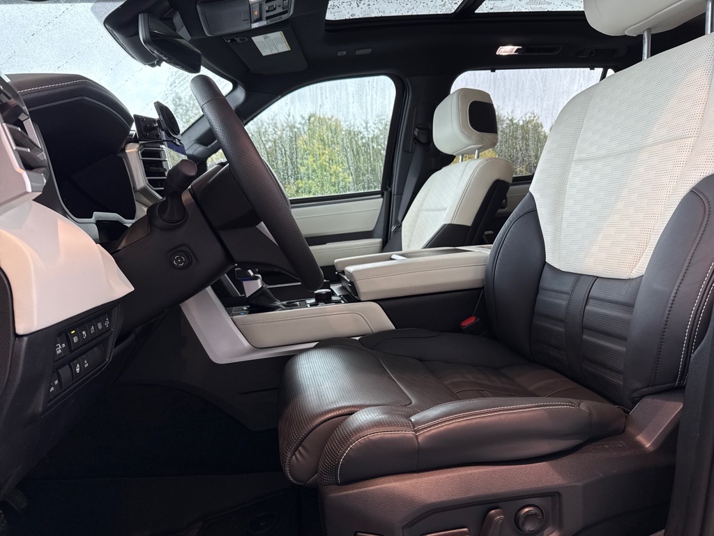 ToyotaSequoia18