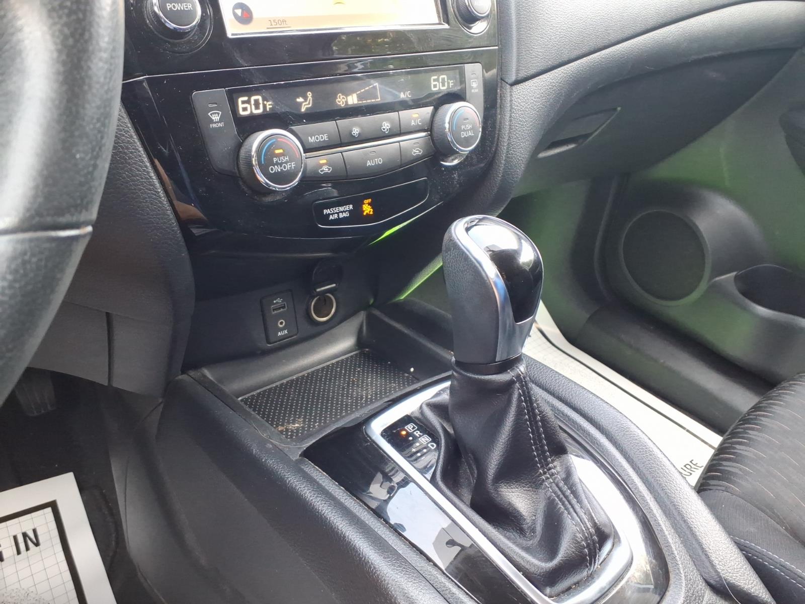 NissanRogue19