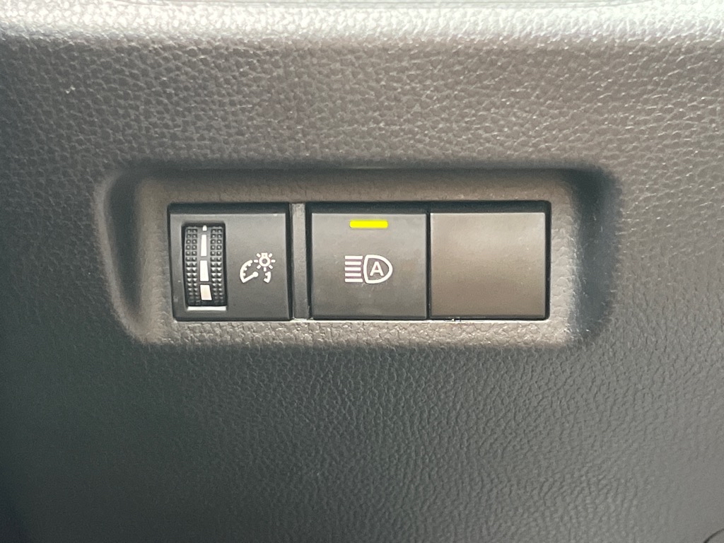 ToyotaRAV419
