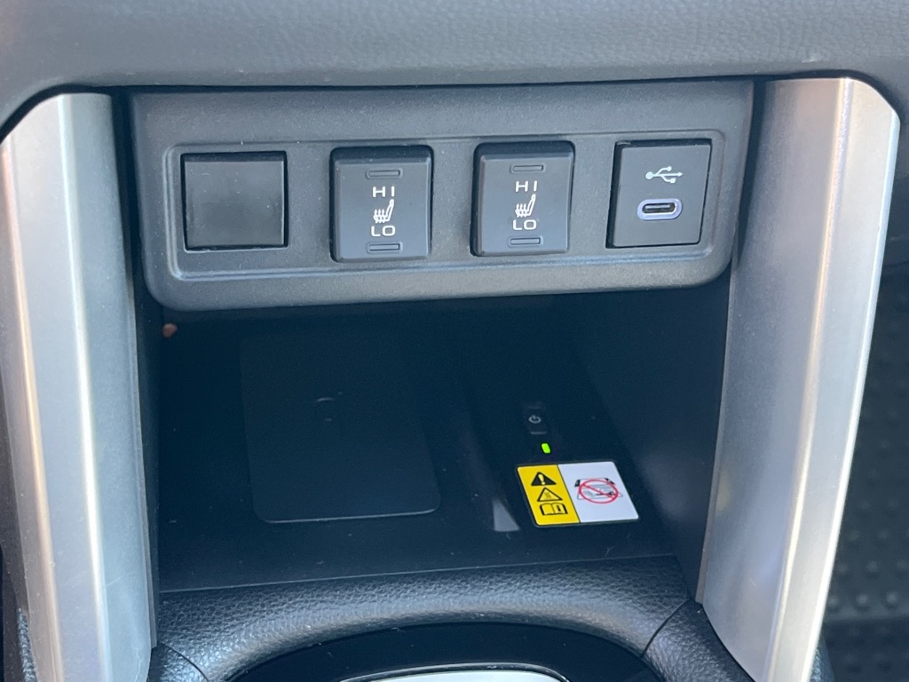 ToyotaCorolla Cross Hybrid21