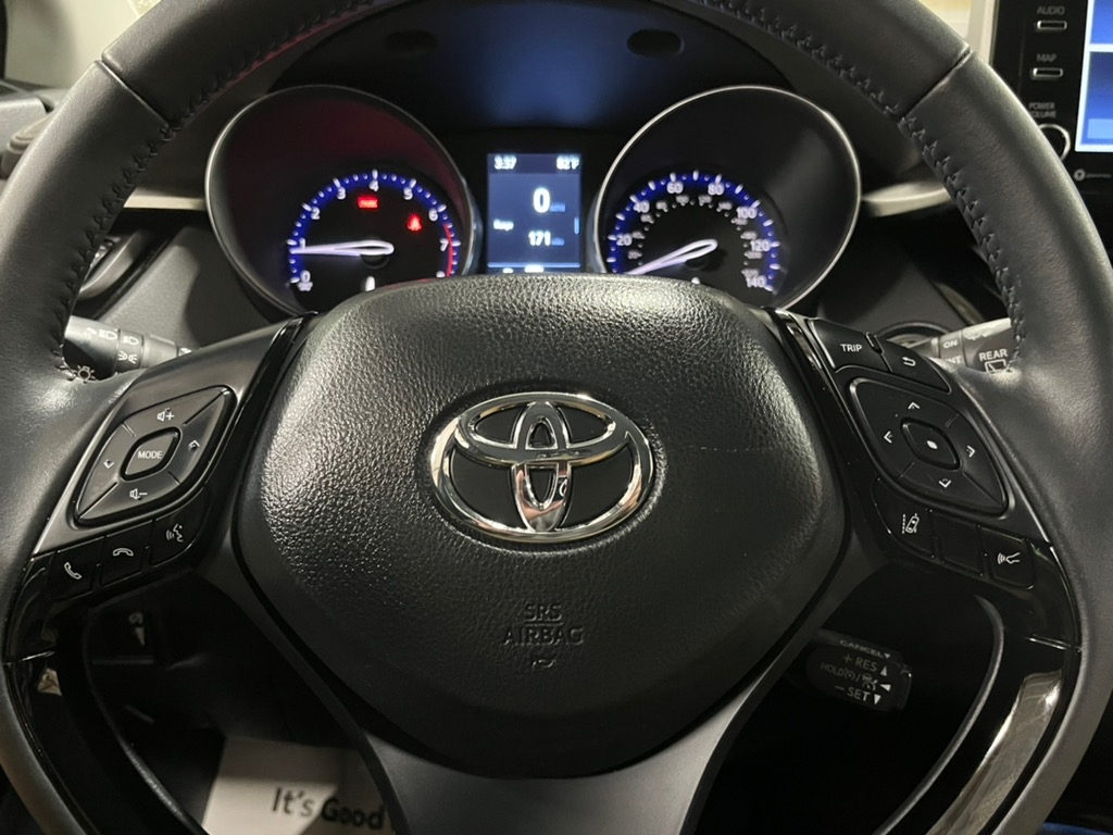ToyotaC-HR21