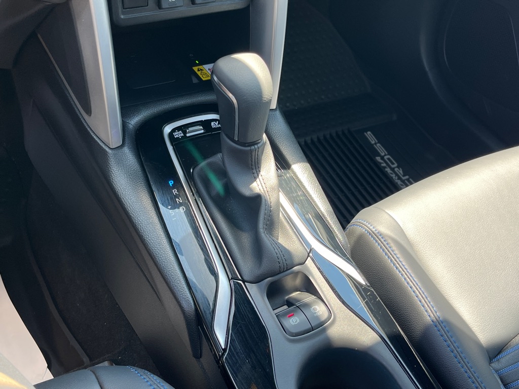 ToyotaCorolla Cross Hybrid22