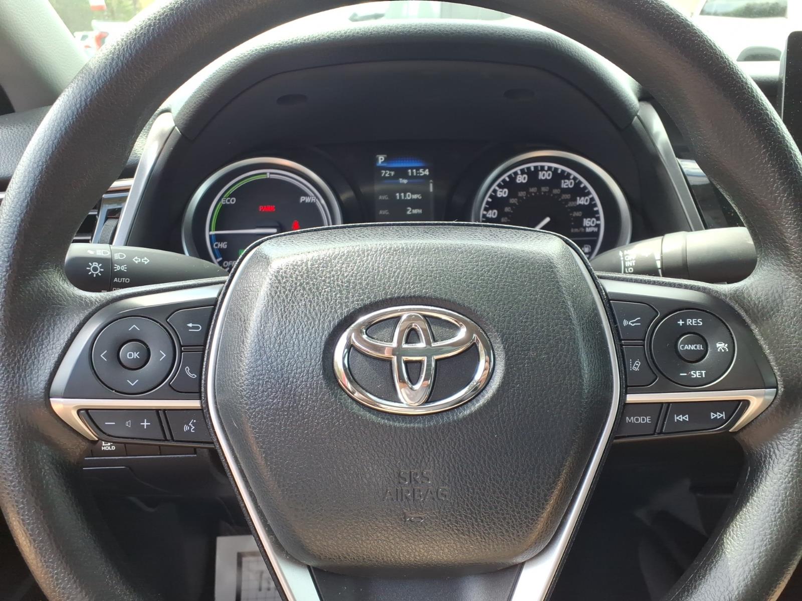 ToyotaCamry Hybrid23