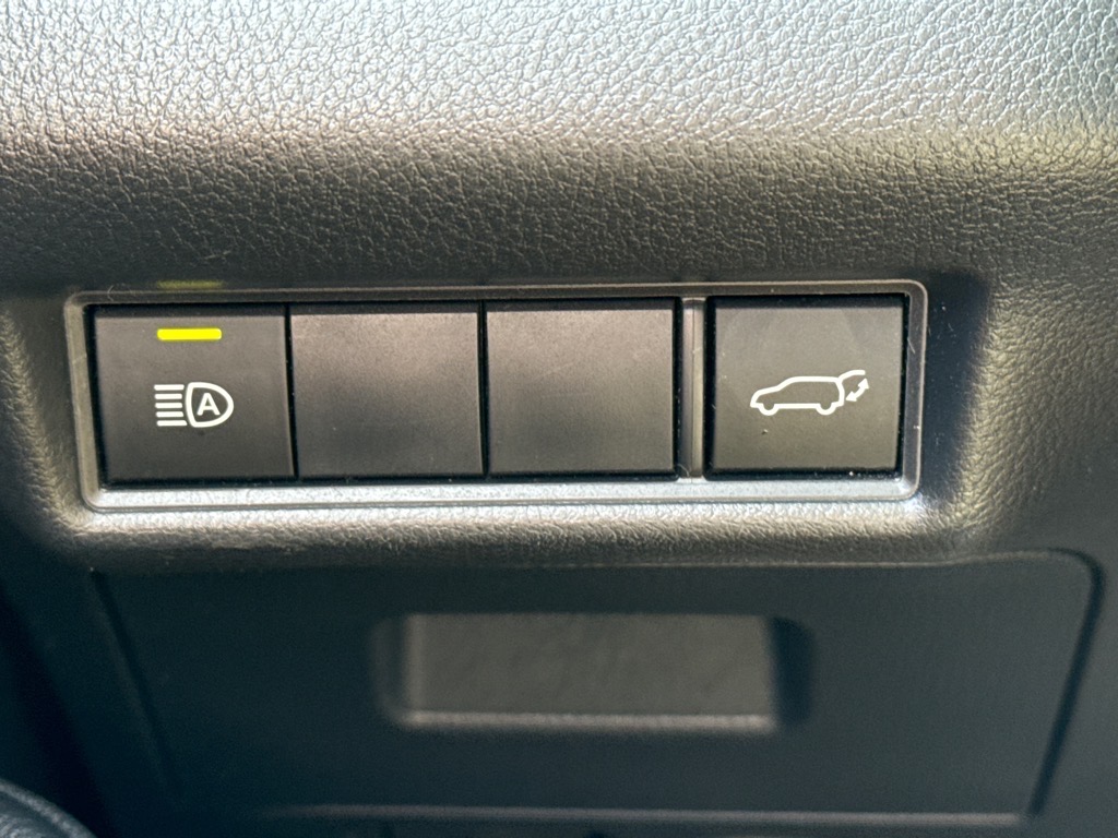 ToyotaGrand Highlander23