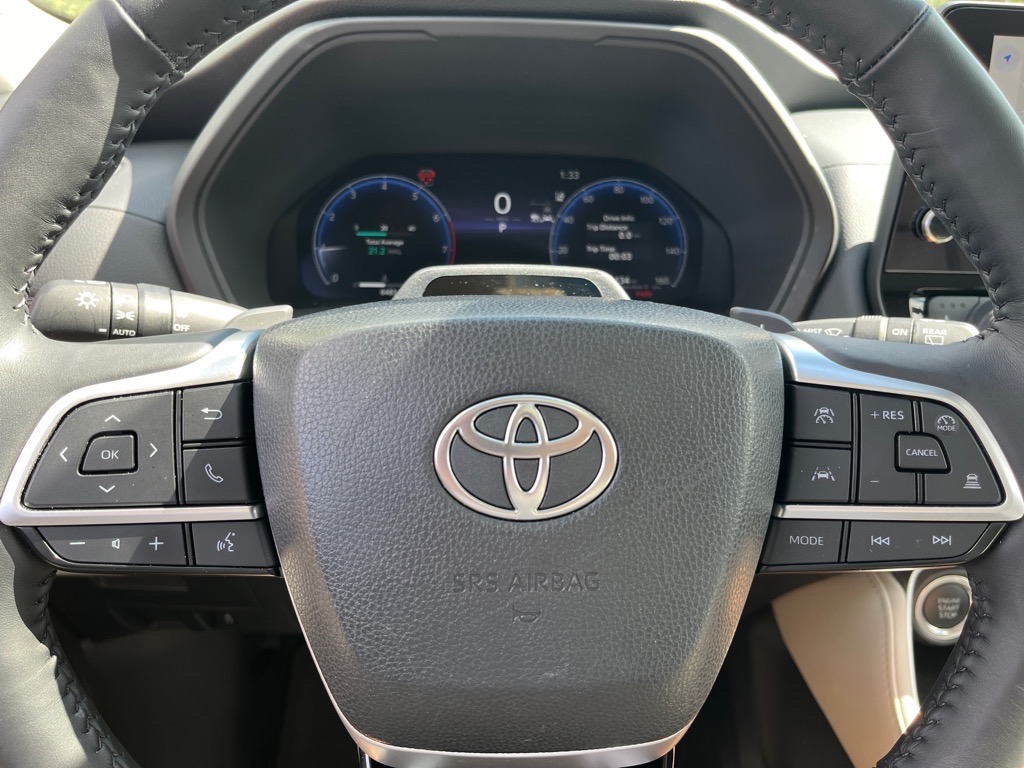 ToyotaGrand Highlander23