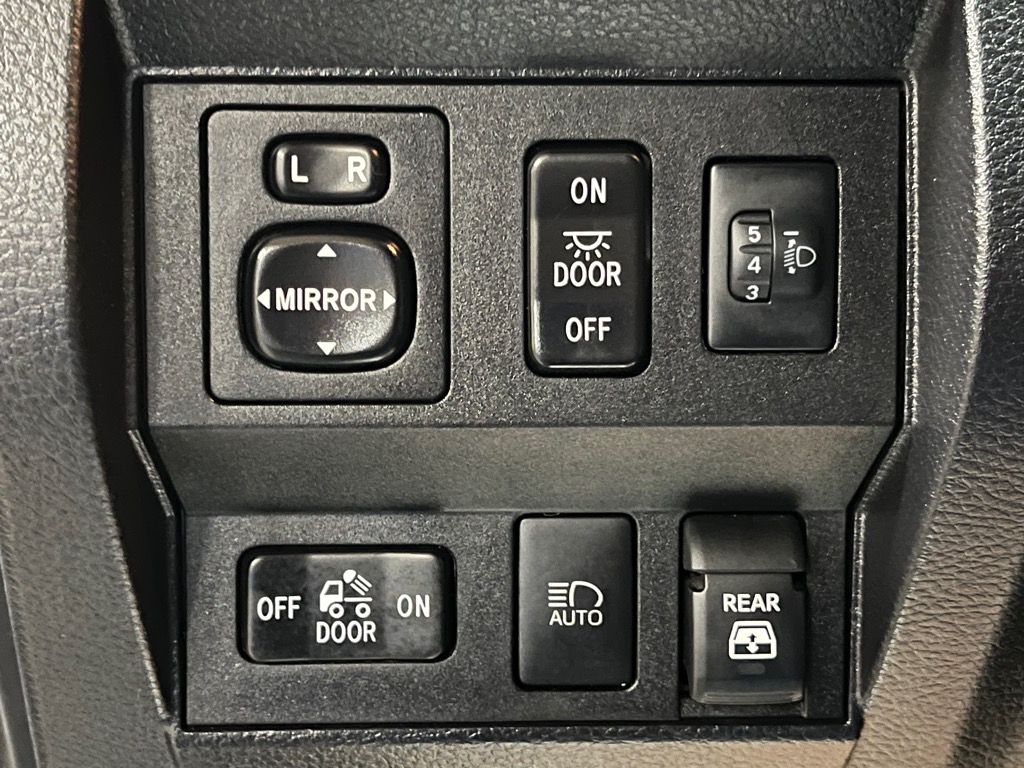 ToyotaTundra23